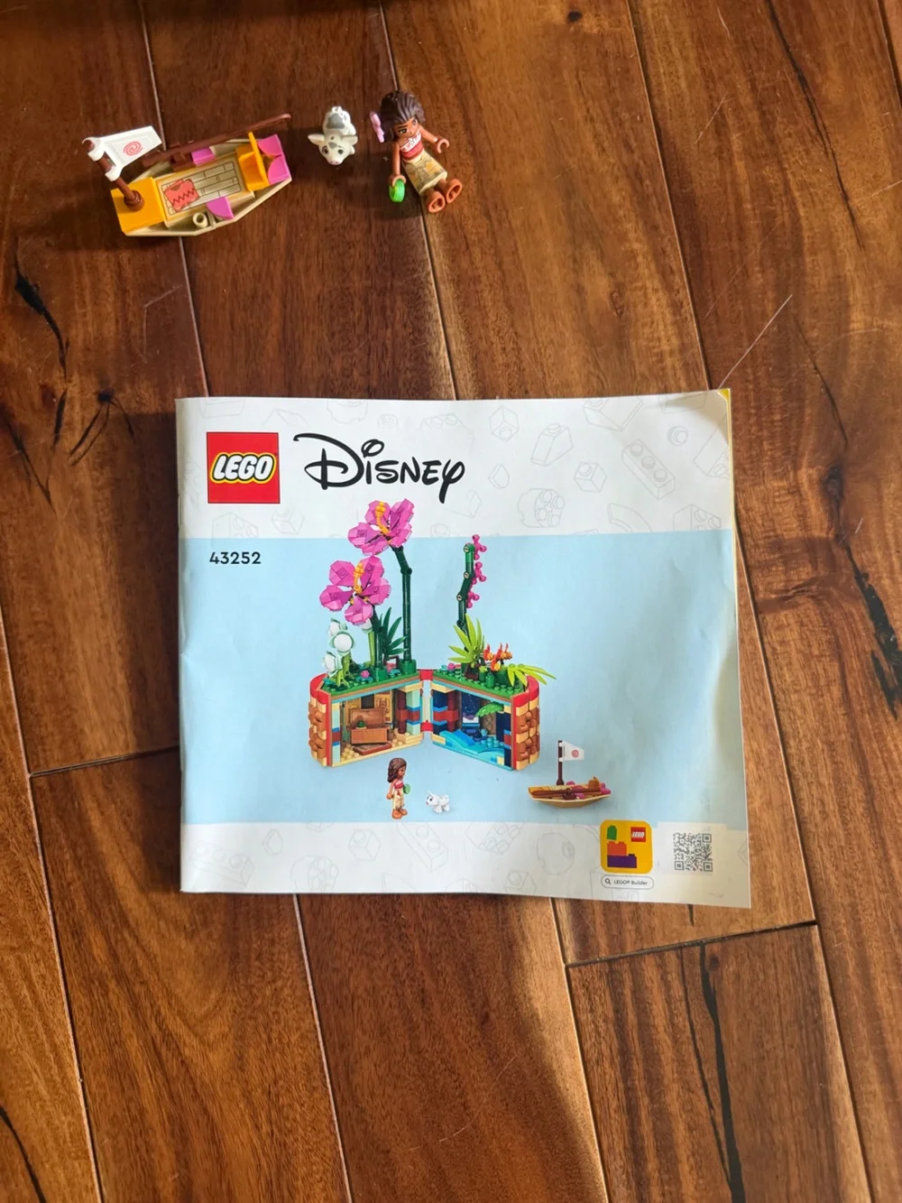 Moana Lego Disney Moana's Flowerpot Retired Complete set